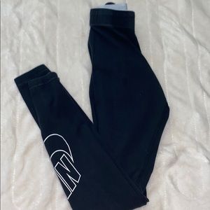 Black Nike leggings